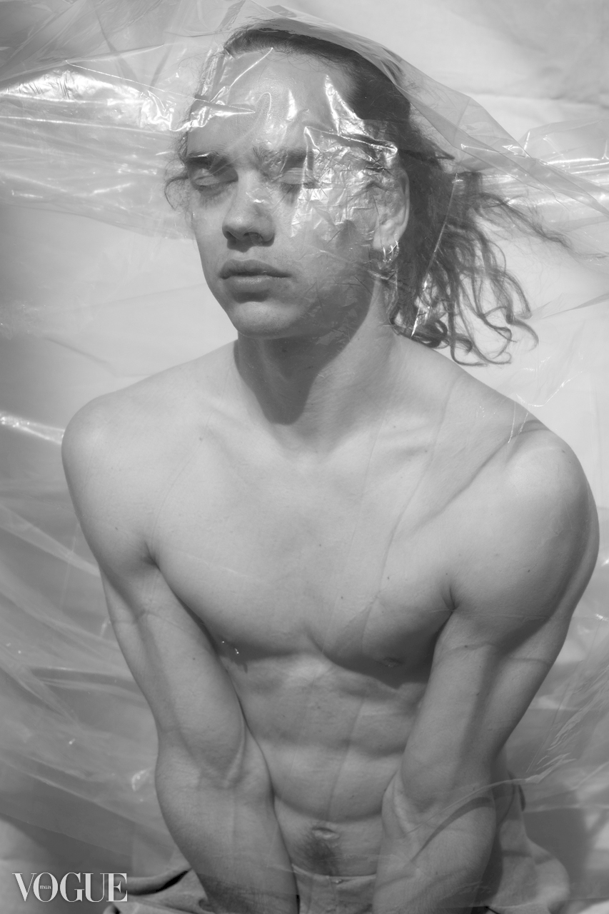 Vogue Italia - pensiero/transparente
