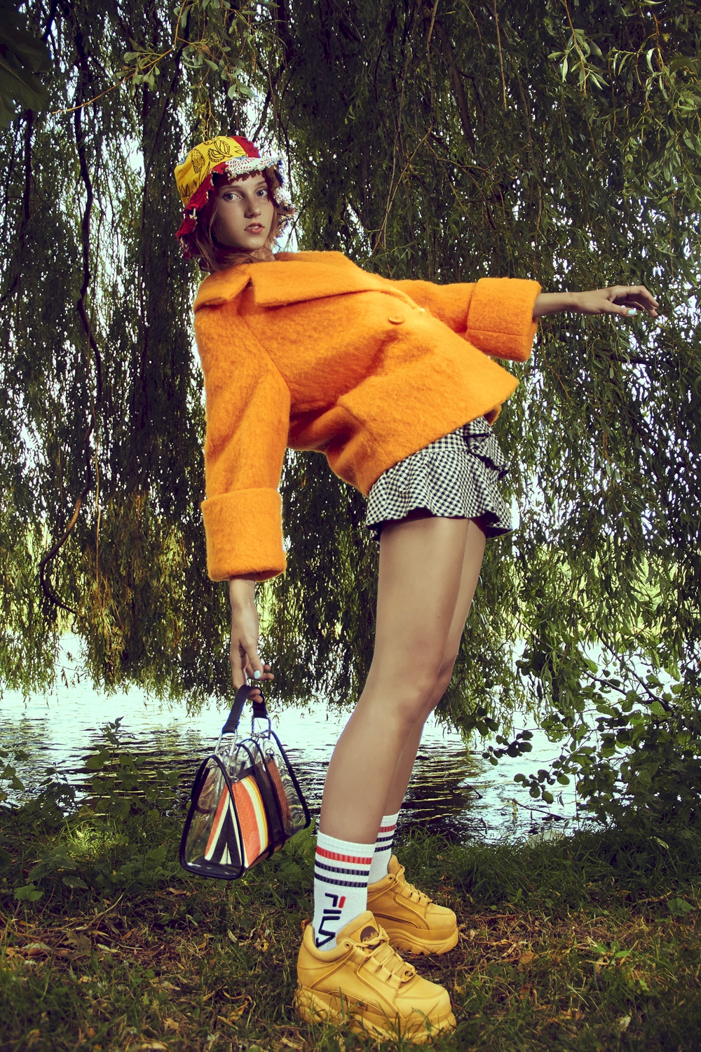 VGXW - AFTERNOON IN AMSTERDAM FORSEPTEMBER ISSUE