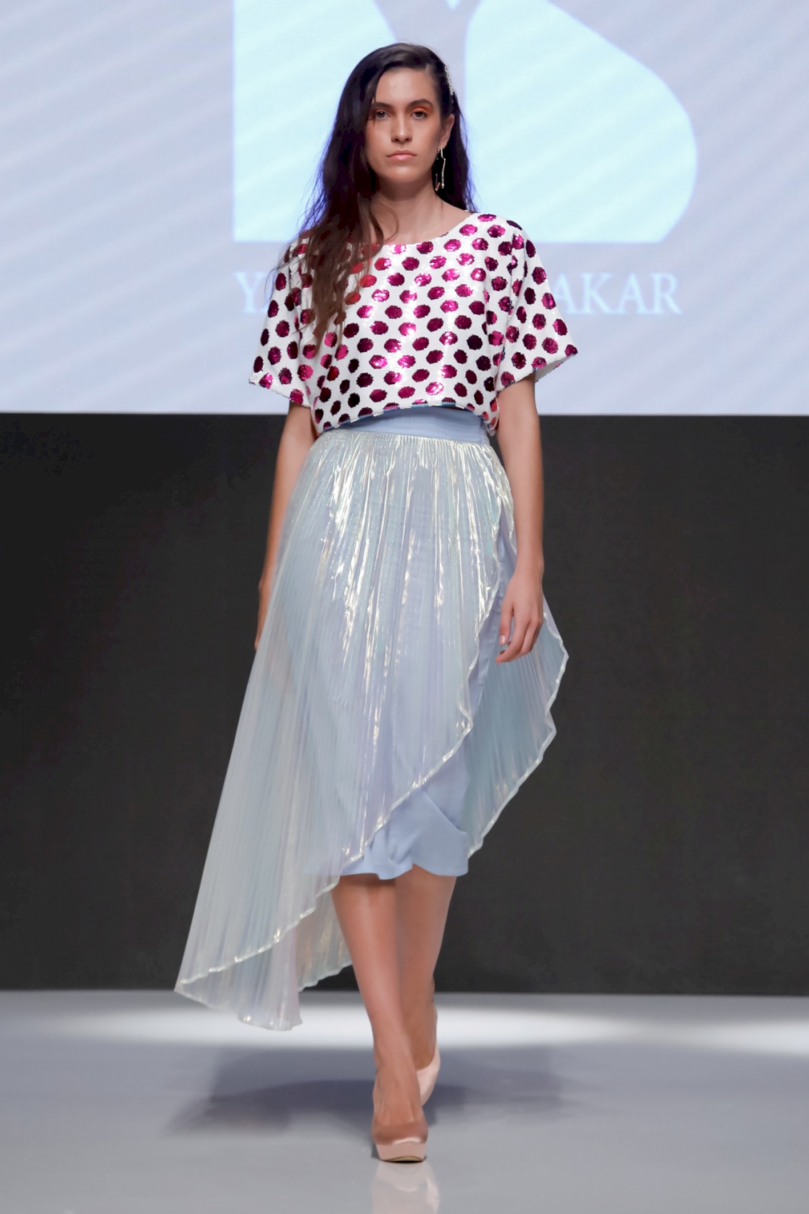 Yara Bin Shakar – UAE - Arab Fashion Week 2019