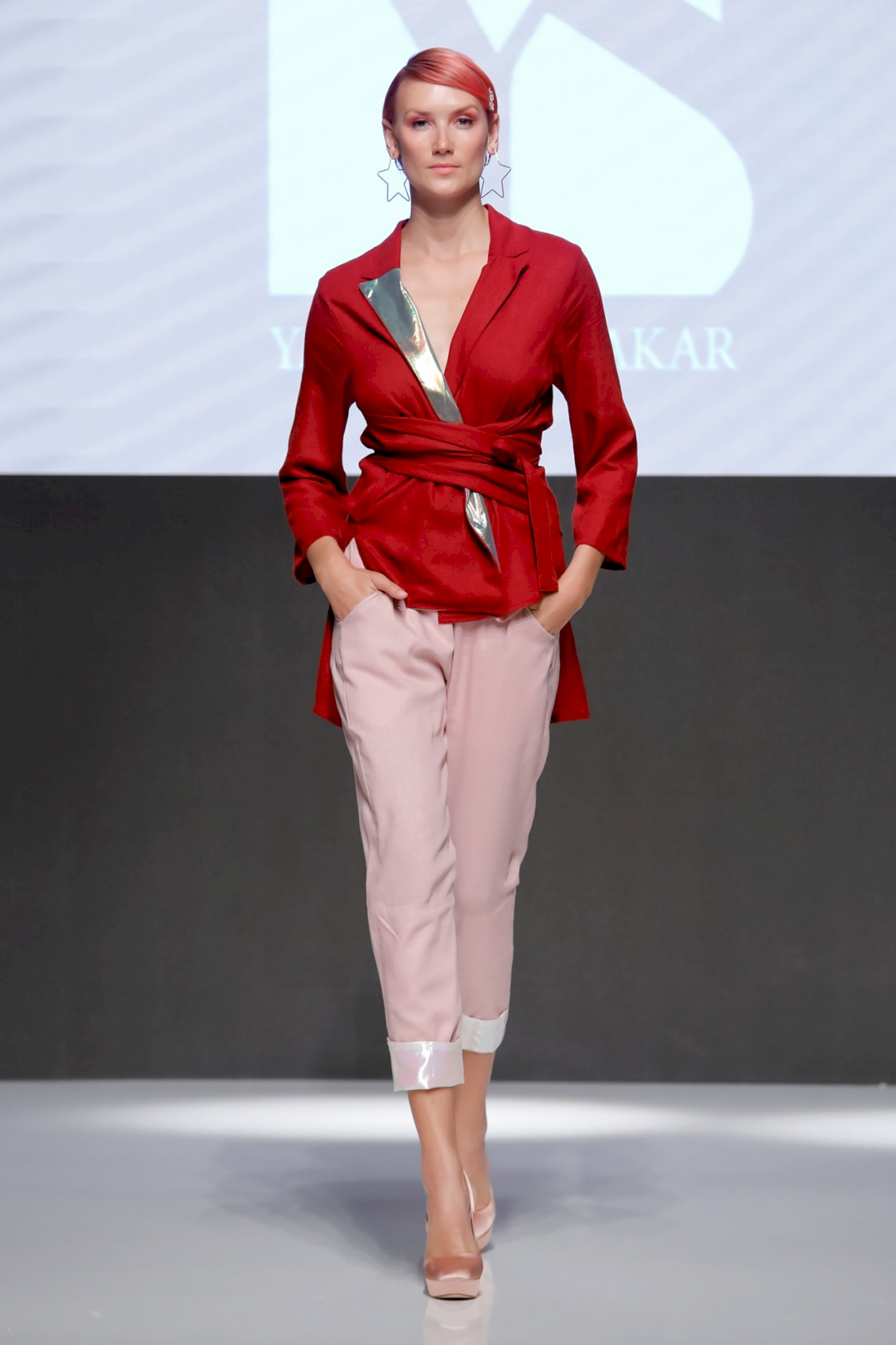 Yara Bin Shakar – UAE - Arab Fashion Week 2019