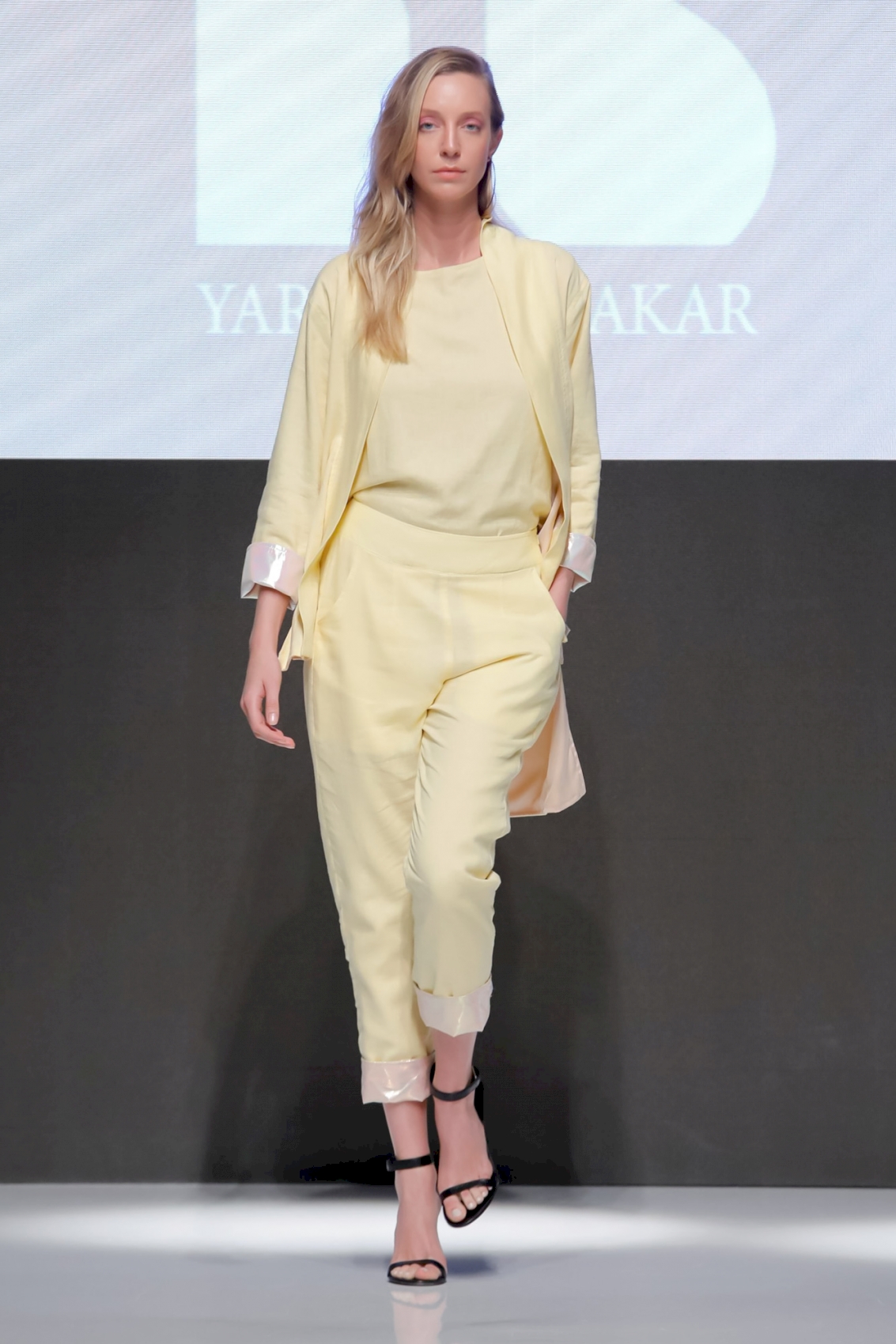 Yara Bin Shakar – UAE - Arab Fashion Week 2019