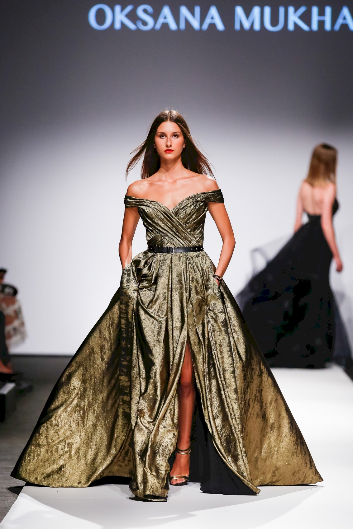 Oksana Mukha - MQ Vienna Fashion Week 18