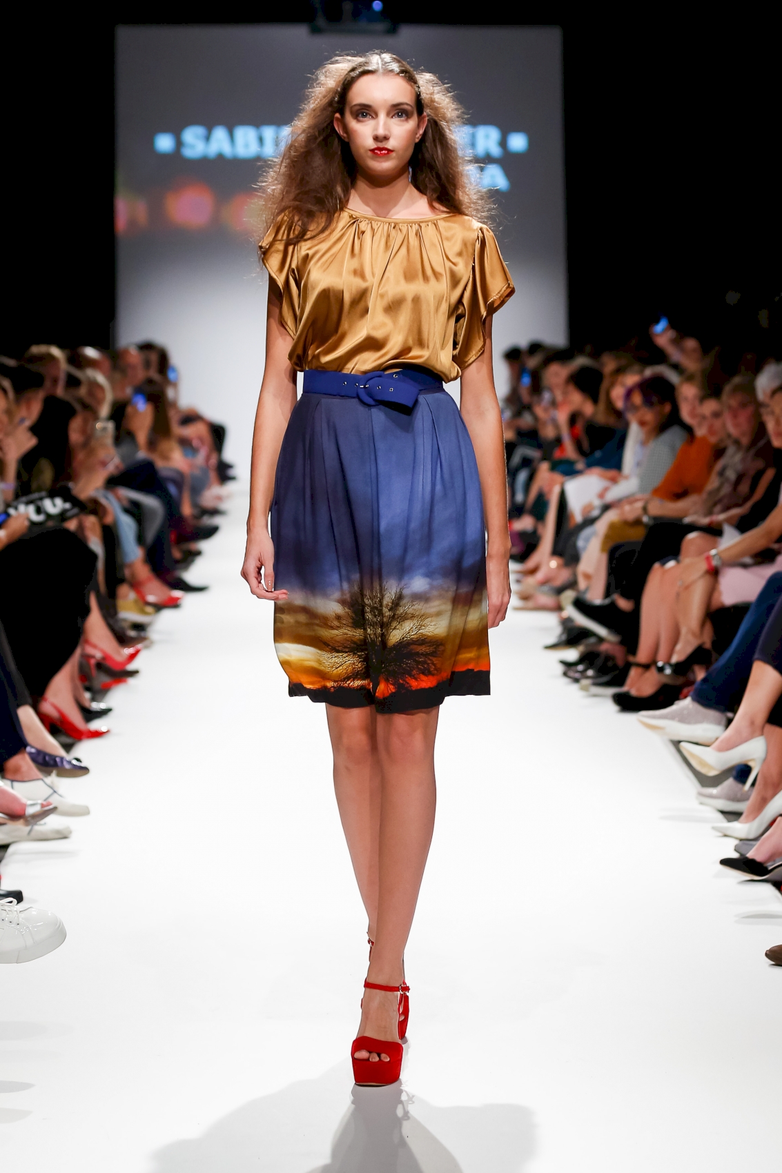 Sabine Karner - MQ Vienna Fashion Week 18