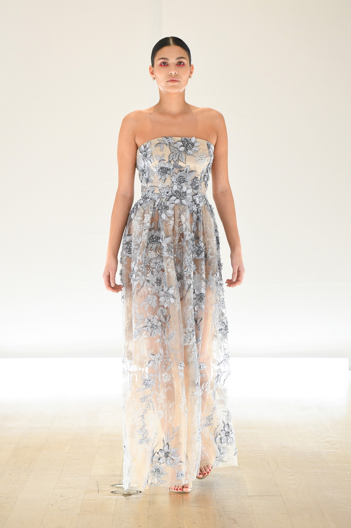 LESLEY HAMPTON - Toronto Fashion Week 2019