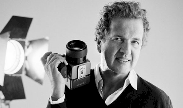  Mario Testino 