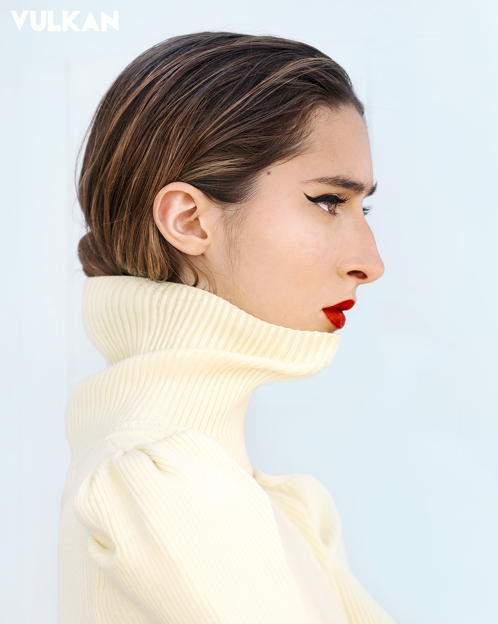 VULKAN Magazine -  Longing For Summer