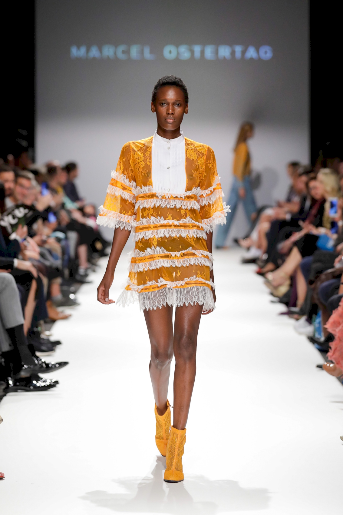 Marcel Ostertag - MQ Vienna Fashion Week 19