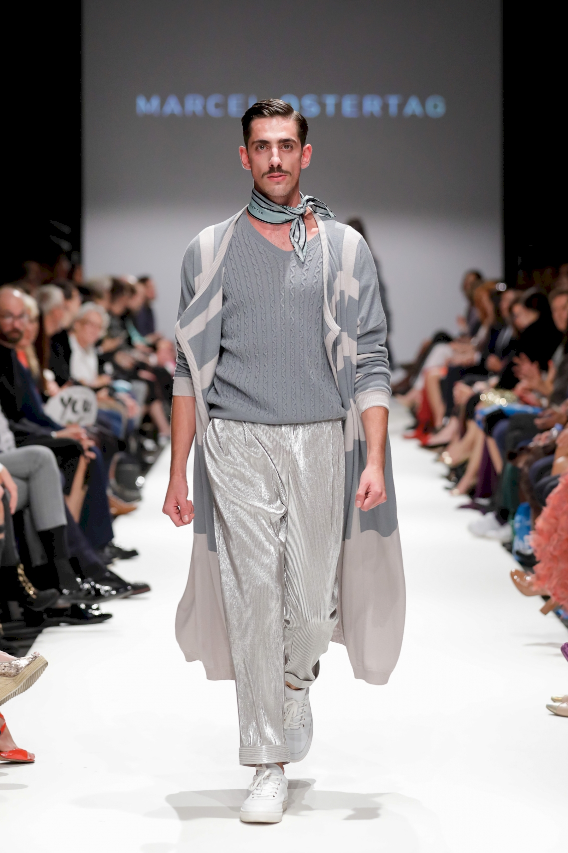 Marcel Ostertag - MQ Vienna Fashion Week 19